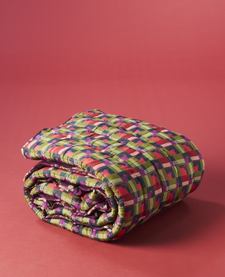 QUILTED BED COVER -...